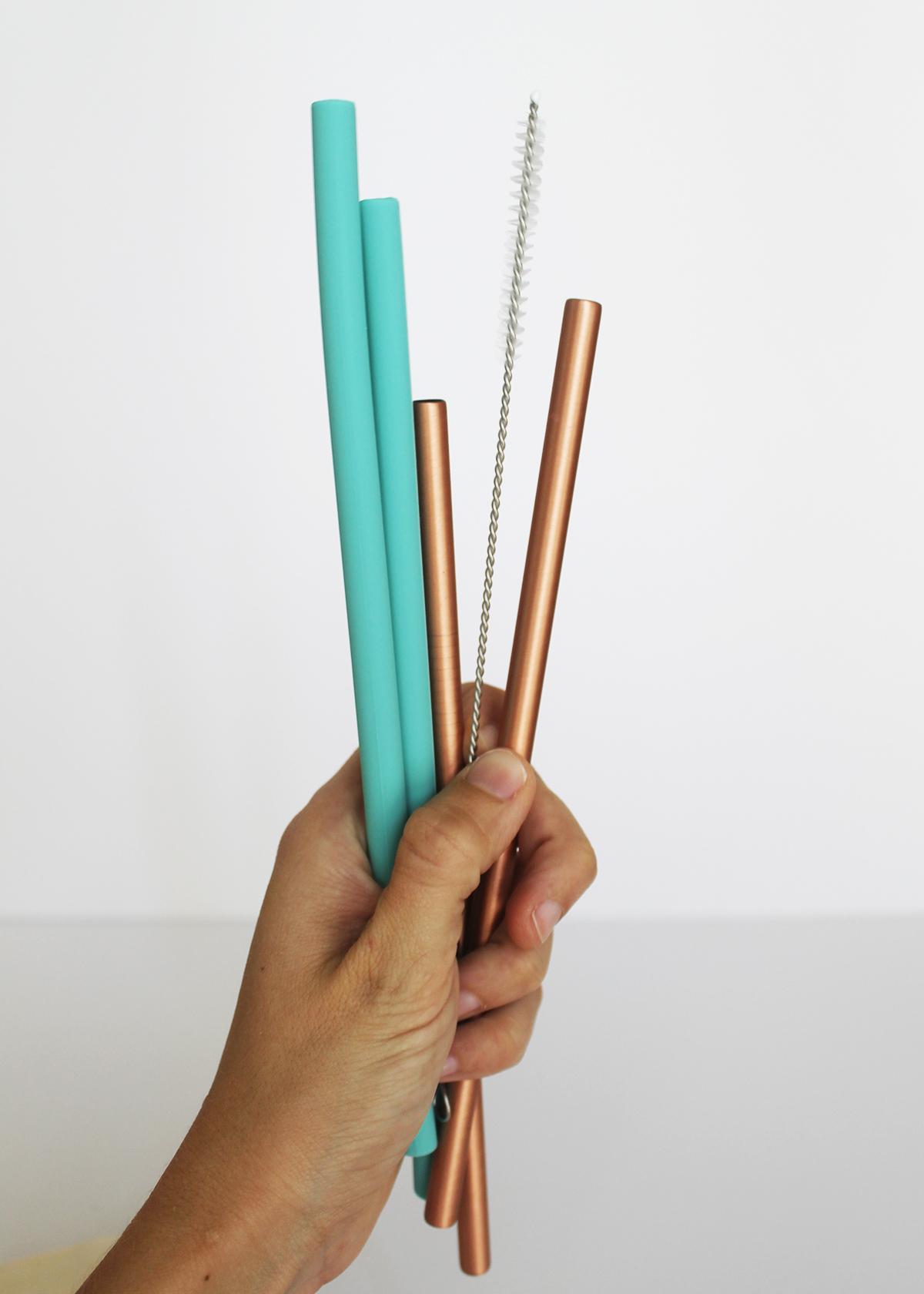 Learn how to clean reusable straws